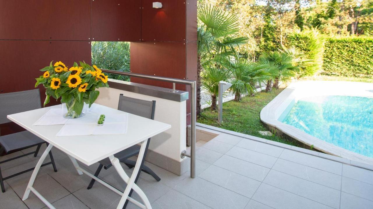 Villa Riva Beachfront Линьяно-Саббьядоро Экстерьер фото